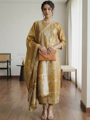 Women Regular Kurta with Trousers & With Dupatta 2