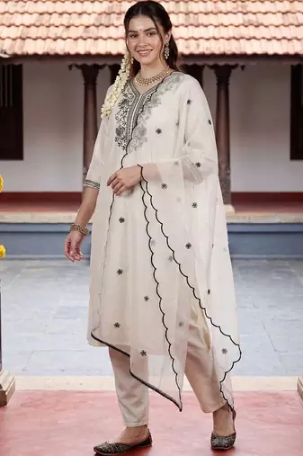 Women Ethnic Motifs Embroidered Regular Thread Work Kurta with Trousers & With Dupatta