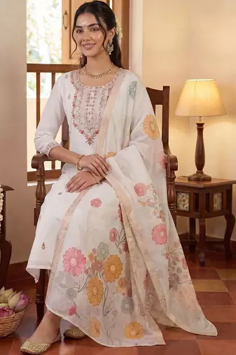 Women Floral Embroidered Regular Thread Work Kurta with Trousers & With Dupatta