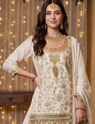 Women Ethnic Motifs Embroidered Regular Thread Work Kurta with Sharara & With Dupatta 2