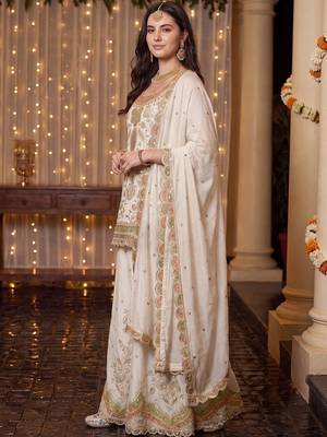 Women Ethnic Motifs Embroidered Regular Thread Work Kurta with Sharara & With Dupatta 3