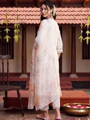 Women Ethnic Motifs Embroidered Regular Thread Work Pure Cotton Kurta with Trousers & With Dupatta 4