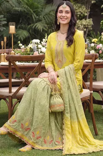 Women Ethnic Motifs Embroidered Regular Thread Work Kurta with Sharara & With Dupatta