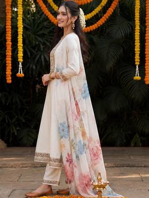 Women Ethnic Motifs Embroidered Regular Thread Work Kurta with Trousers & With Dupatta 3