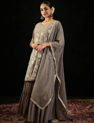 V Neck Floral Embroidered Thread Work Kurta with Sharara & Dupatta 7