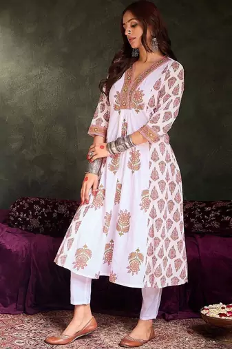 Floral Printed Panelled Pure Cotton A-Line Kurta With Trousers