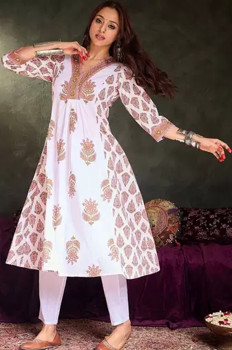 Floral Printed Panelled Pure Cotton A-Line Kurta With Trousers