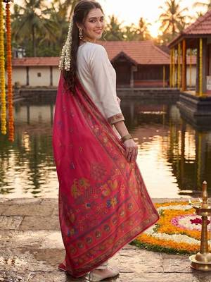 Women Ethnic Motifs Embroidered Regular Thread Work Kurta with Trousers & With Dupatta 3