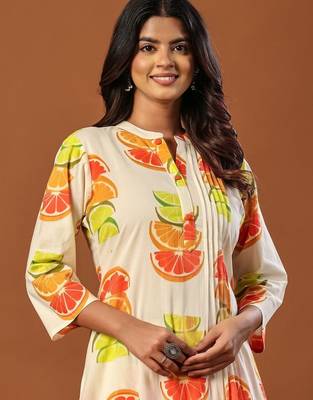 Women Printed Regular Pure Cotton Kurta with Trousers 4