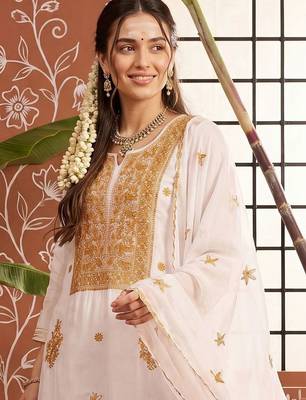 Women Ethnic Motifs Embroidered Regular Thread Work Kurta with Trousers & With Dupatta 2