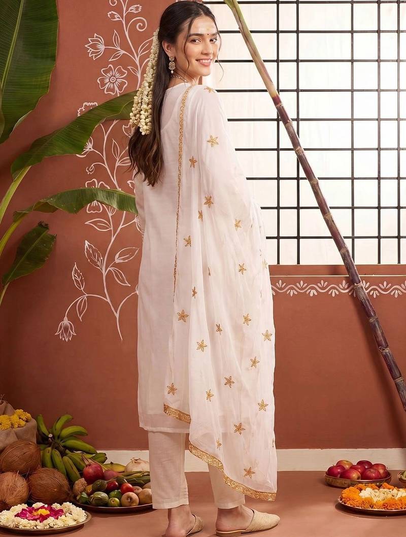 Women Ethnic Motifs Embroidered Regular Thread Work Kurta with Trousers & With Dupatta