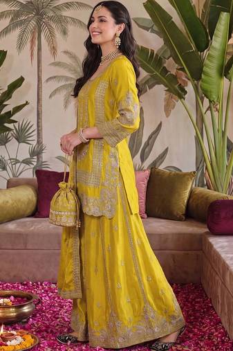 Women Ethnic Motifs Embroidered Regular Thread Work Kurta with Sharara & With Dupatta