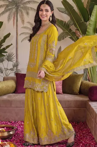 Women Ethnic Motifs Embroidered Regular Thread Work Kurta with Sharara & With Dupatta