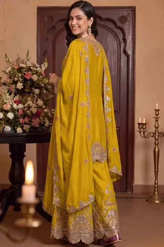 Women Ethnic Motifs Embroidered Regular Kurta with Palazzos & With Dupatta