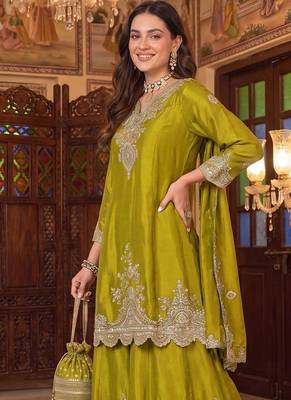 Women Ethnic Motifs Embroidered Regular Kurta with Sharara & With Dupatta 1