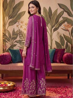 Women Ethnic Motifs Regular Thread Work Kurta with Sharara & With Dupatta 4