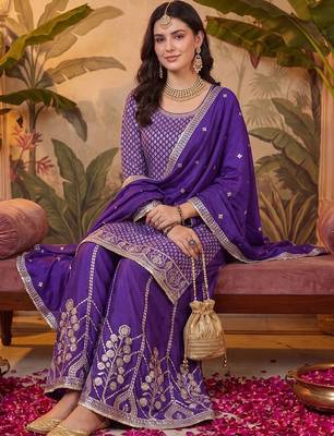 Women Ethnic Motifs Regular Kurta with Sharara & With Dupatta 5