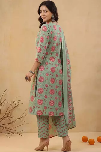 Women Floral Printed Regular Mirror Work Kurta with Trousers & With Dupatta