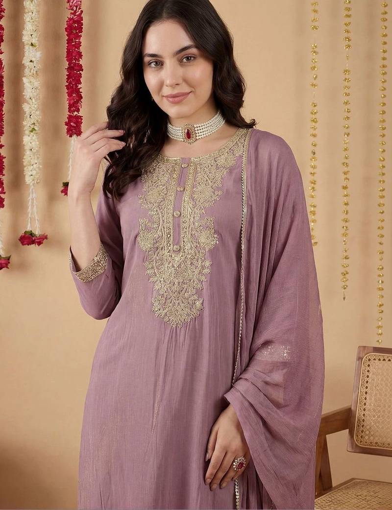 Women Ethnic Motifs Embroidered Regular Thread Work Kurta with Trousers & With Dupatta