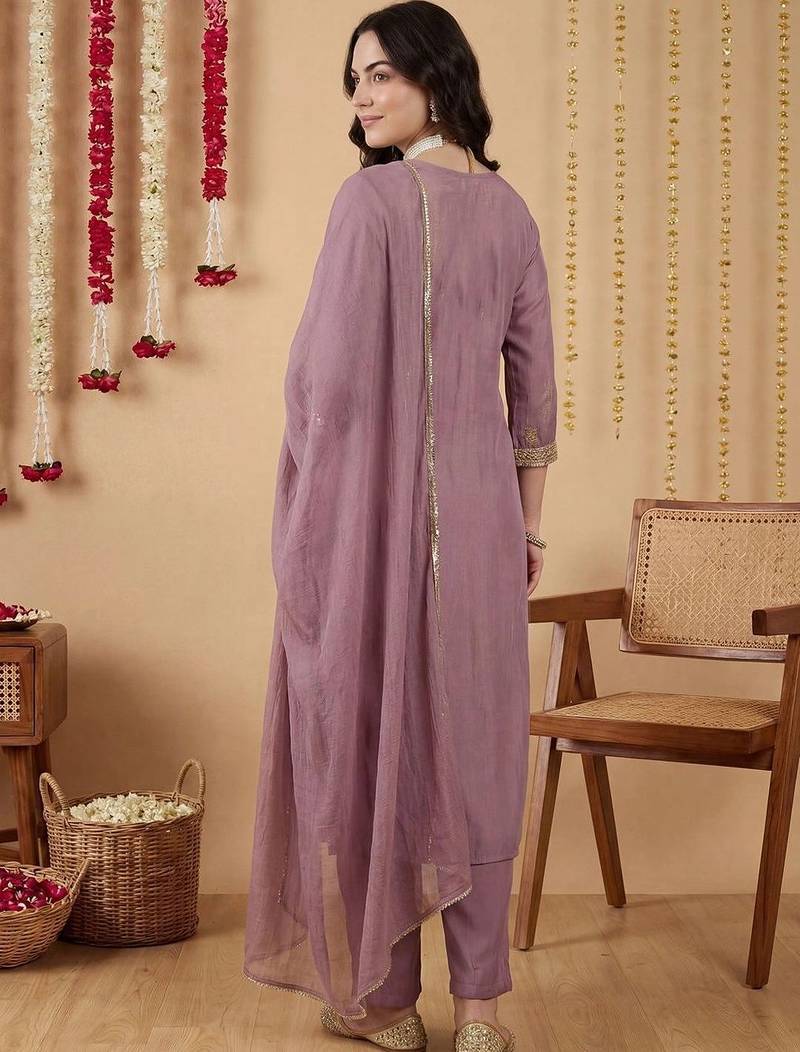 Women Ethnic Motifs Embroidered Regular Thread Work Kurta with Trousers & With Dupatta