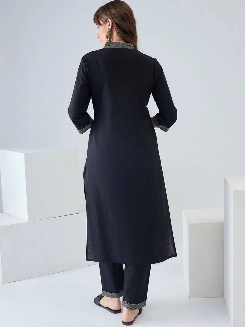 Women Regular Thread Work Kurta with Trousers