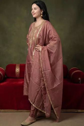 Women Ethnic Motifs Embroidered Regular Kurta with Trousers & With Dupatta