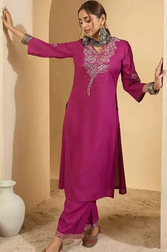 Women Ethnic Motifs Embroidered Regular Thread Work Kurta with Palazzos