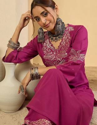 Women Ethnic Motifs Embroidered Regular Thread Work Kurta with Palazzos 4