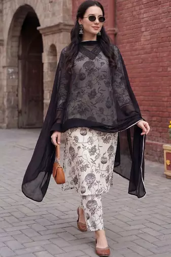 Women Floral Printed Regular Pure Cotton Kurta with Trousers & With Dupatta