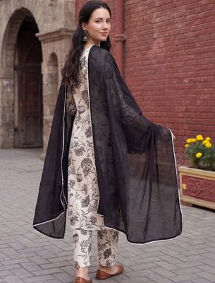 Women Floral Printed Regular Pure Cotton Kurta with Trousers & With Dupatta 4