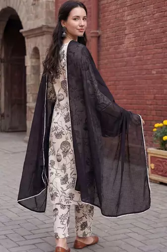 Women Floral Printed Regular Pure Cotton Kurta with Trousers & With Dupatta