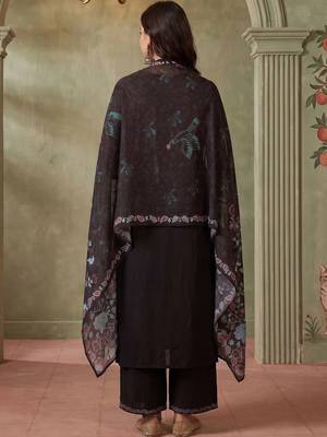 Women Floral Embroidered Regular Thread Work Kurta with Palazzos & With Dupatta 4