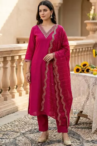 Women Regular Kurta with Trousers & With Dupatta