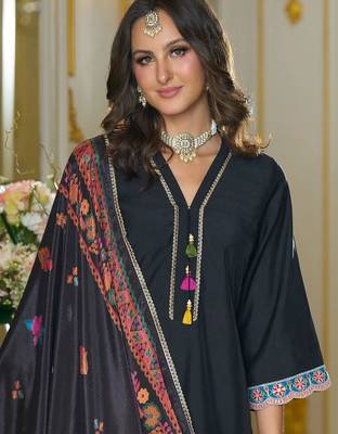 Women Ethnic Motifs Embroidered Regular Thread Work Kurta with Trousers & With Dupatta 2