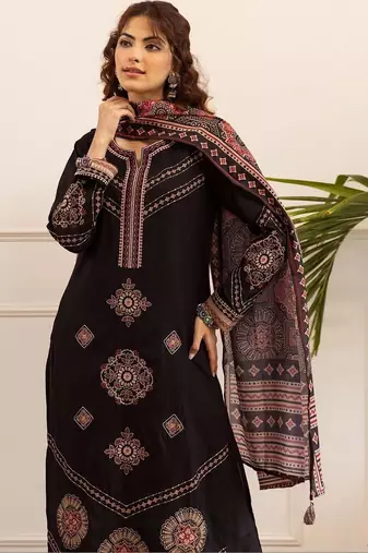 Women Ethnic Motifs Printed Regular Kurta with Palazzos & With Dupatta