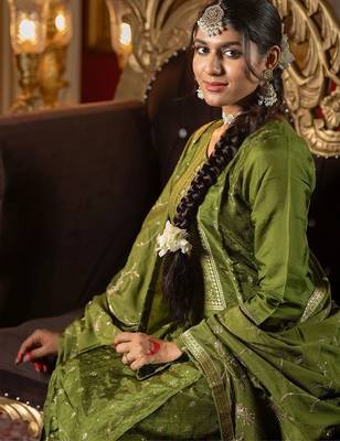 Women Ethnic Motifs Embroidered Regular Kurta with Trousers & With Dupatta 4