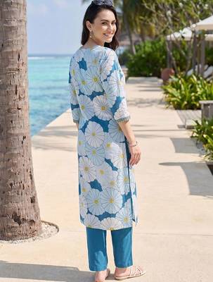 Women Floral Printed Regular Pure Cotton Kurta with Trousers 3