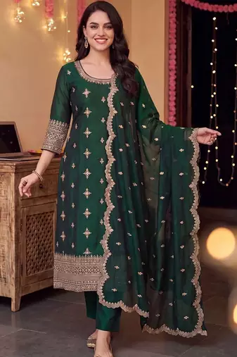 Women Ethnic Motifs Embroidered Regular Kurta with Trousers & With Dupatta