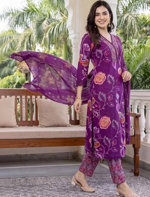 Women Floral Printed Regular Pure Cotton Kurta with Trousers & With Dupatta 1