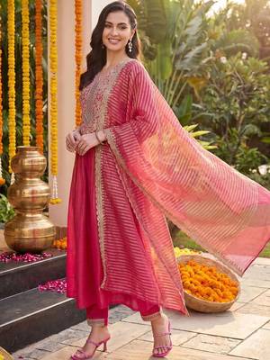 Women Ethnic Motifs Embroidered Regular Kurta with Trousers & With Dupatta 3