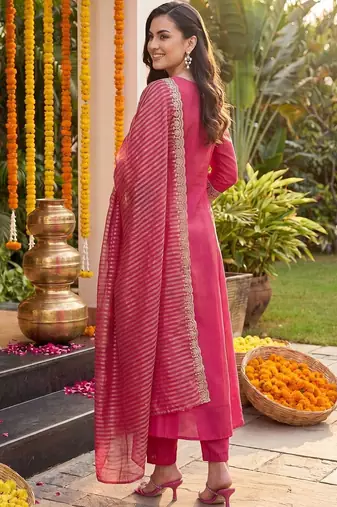 Women Ethnic Motifs Embroidered Regular Kurta with Trousers & With Dupatta