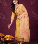 Women Floral Embroidered Regular Thread Work Pure Cotton Kurta with Trousers & With Dupatta