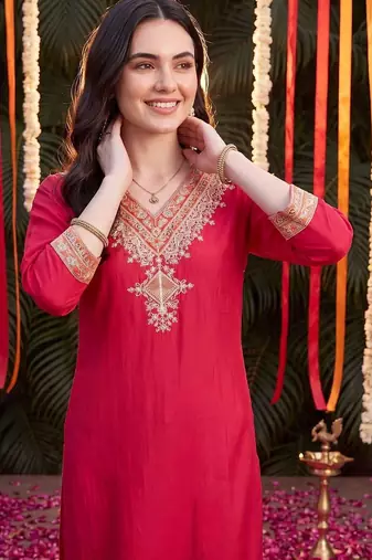 Women Ethnic Motifs Embroidered Regular Thread Work Kurta with Trousers