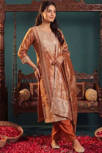 Women Regular Kurta with Trousers & With Dupatta