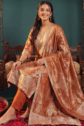 Women Regular Kurta with Trousers & With Dupatta