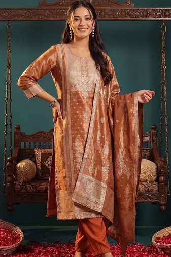 Women Regular Kurta with Trousers & With Dupatta