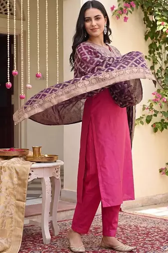 Women Ethnic Motifs Embroidered Regular Thread Work Kurta with Trousers & With Dupatta