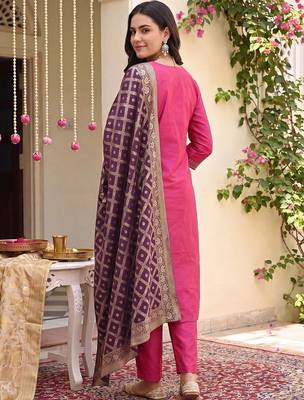 Women Ethnic Motifs Embroidered Regular Thread Work Kurta with Trousers & With Dupatta 4