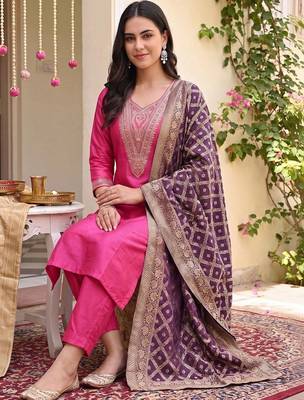 Women Ethnic Motifs Embroidered Regular Thread Work Kurta with Trousers & With Dupatta 5