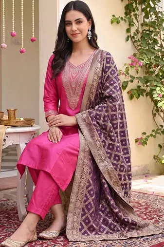 Women Ethnic Motifs Embroidered Regular Thread Work Kurta with Trousers & With Dupatta